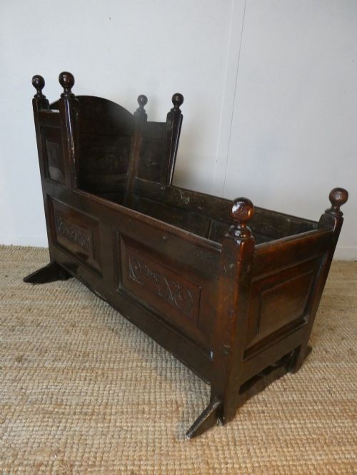 Early 18th Century Cradle C1720.