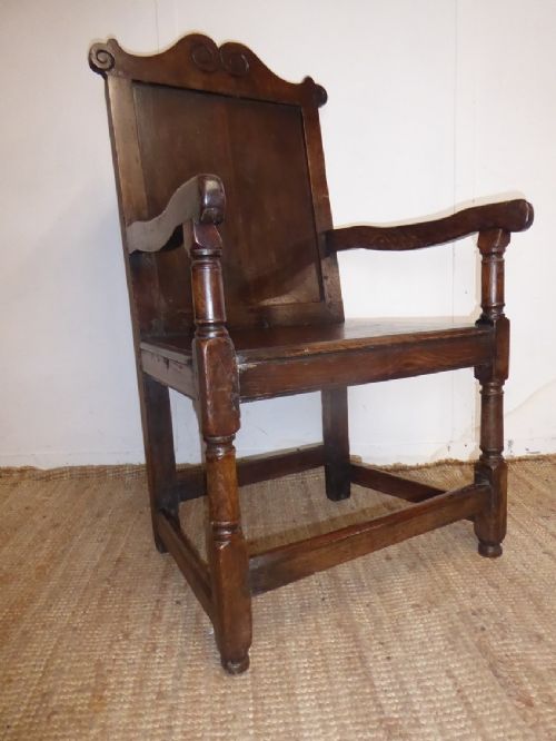 English 1700s Oak Wainscot Chair