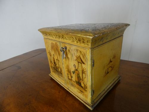 Regency Laquer Vanity Box