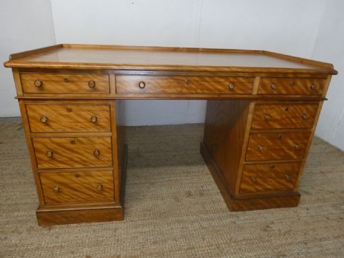 19th Century Satinbirch Kneehole Desk