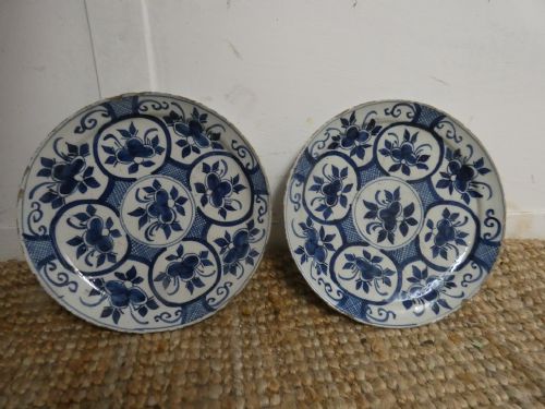Pair 18thc Delft Plates