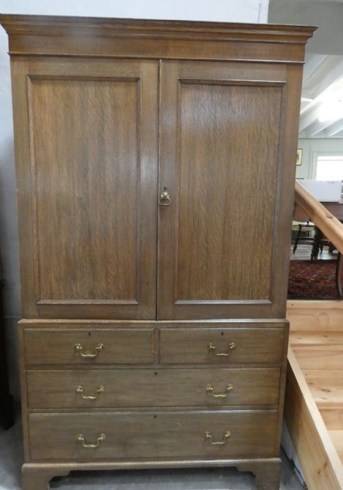 Scottish 1900s Oak Linen Cupboard
