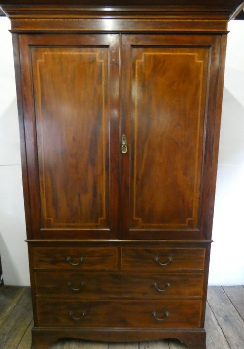 1900s Scottish Linen Cupboard