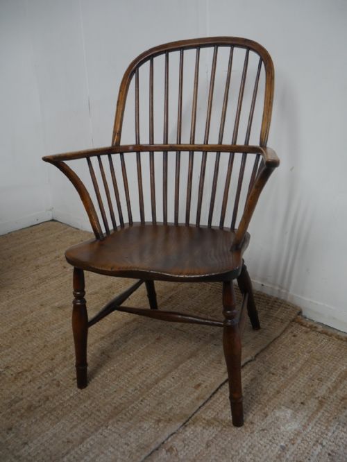 19thc Hoop Back Windsor Chair