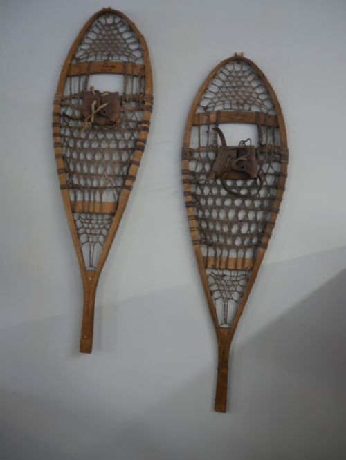 Pair American Snow Shoes