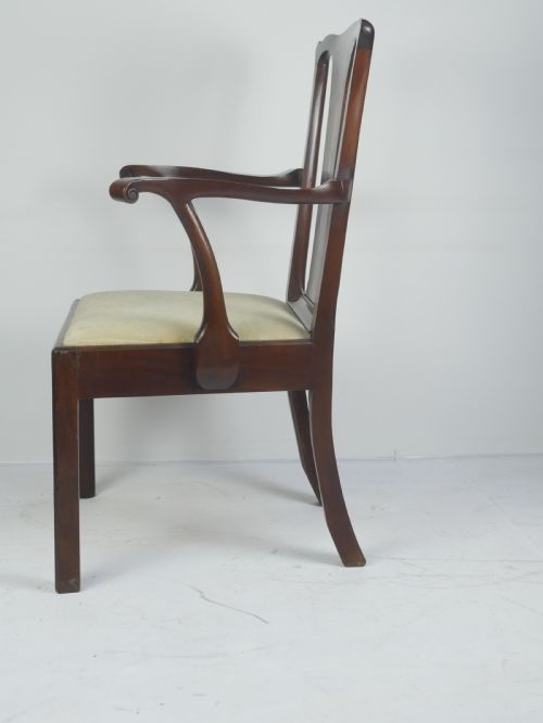 GEORGIAN ARMCHAIR - ADDITIONAL PHOTO 2