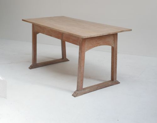 Heals Letchworth Solid Oak Table