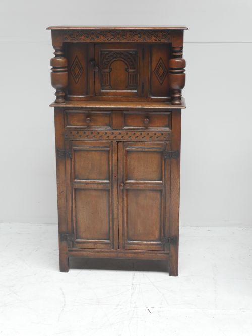 Oak Buffet Cupboard 71cm Wide