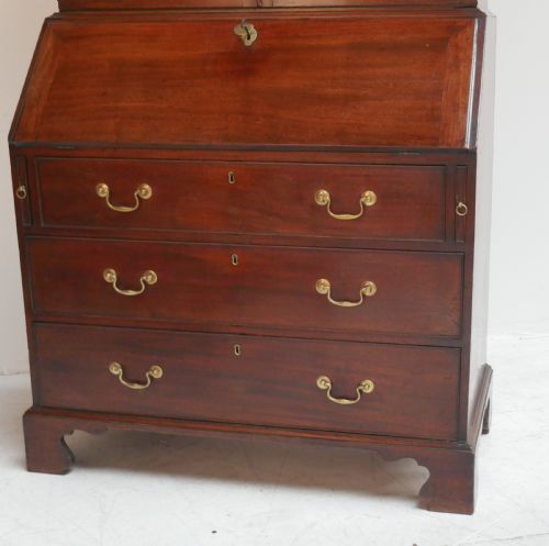 GEORGIAN BUREAU BOOKCASE - ADDITIONAL PHOTO 1