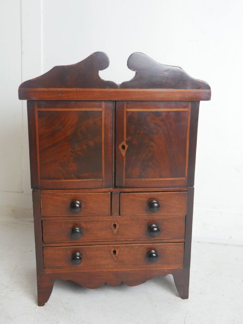 Miniature Apprentice Wardrobe