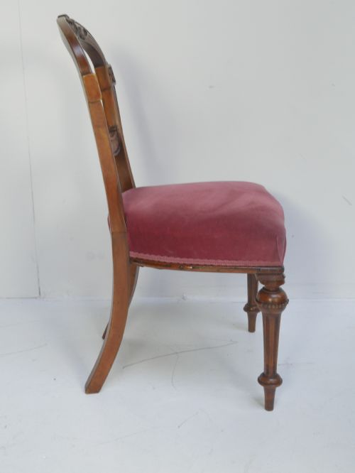 FOUR WALNUT 19THC CHAIRS - ADDITIONAL PHOTO 3