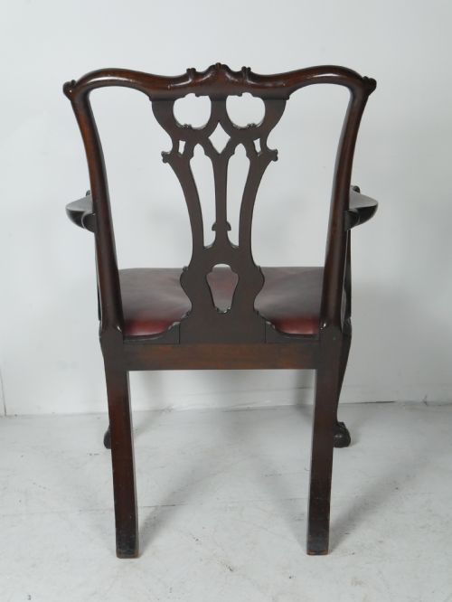 PAIR 19THC CHIPPENDALE STYLE ARMCHAIRS - ADDITIONAL PHOTO 1
