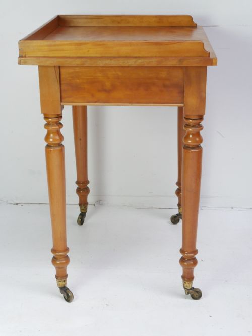 SATINBIRCH SIDE LAMP TABLE - ADDITIONAL PHOTO 5
