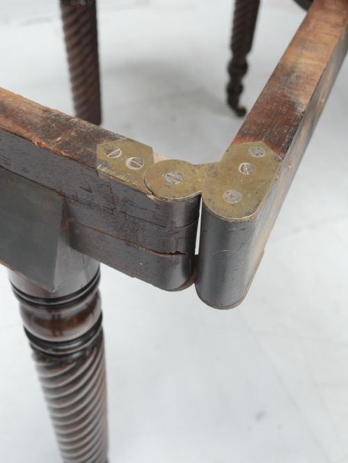 LARGE IRISH FOLDING DINING TABLE - ADDITIONAL PHOTO 12
