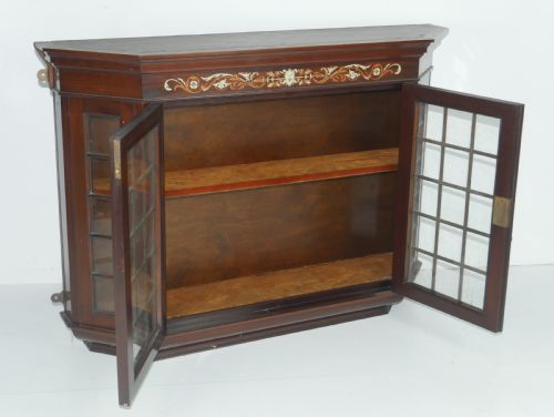 HANGING WALL DISPLAY CABINET - ADDITIONAL PHOTO 1