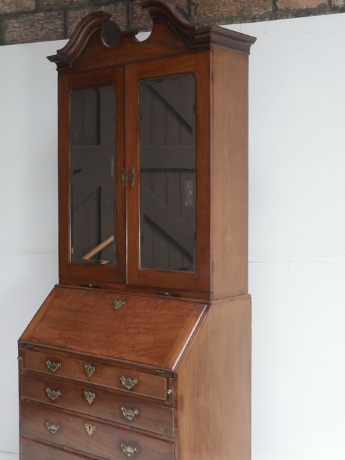 TALL GEORGIAN BUREAU BOOKCASE - ADDITIONAL PHOTO 18