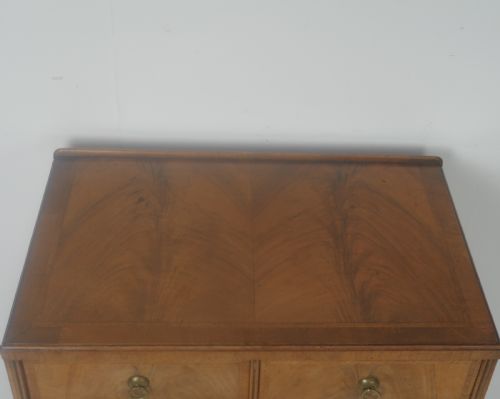 WALNUT SIDE BEDSIDE CABINET - ADDITIONAL PHOTO 2