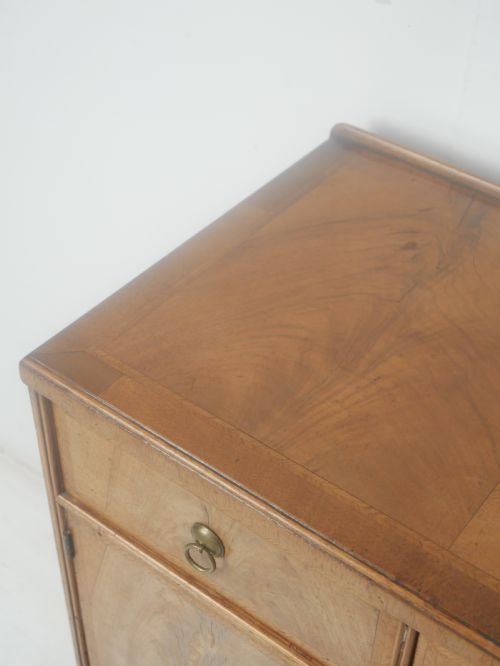 WALNUT SIDE BEDSIDE CABINET - ADDITIONAL PHOTO 5