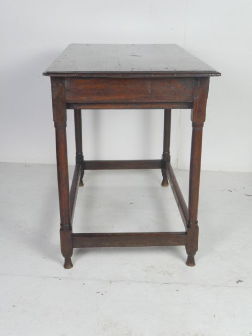 GEORGIAN OAK SIDE TABLE - ADDITIONAL PHOTO 11