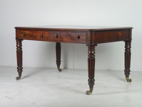 REGENCY PARTNERS WRITING DESK - ADDITIONAL PHOTO 10