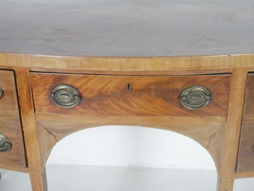 GEORGIAN BOW SIDEBOARD - ADDITIONAL PHOTO 2