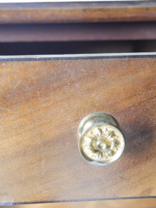 FINE DRESSING TABLE CABINET - ADDITIONAL PHOTO 12