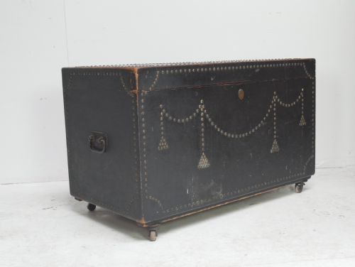REGENCY CAMPHOR WOOD TRUNK - ADDITIONAL PHOTO 11