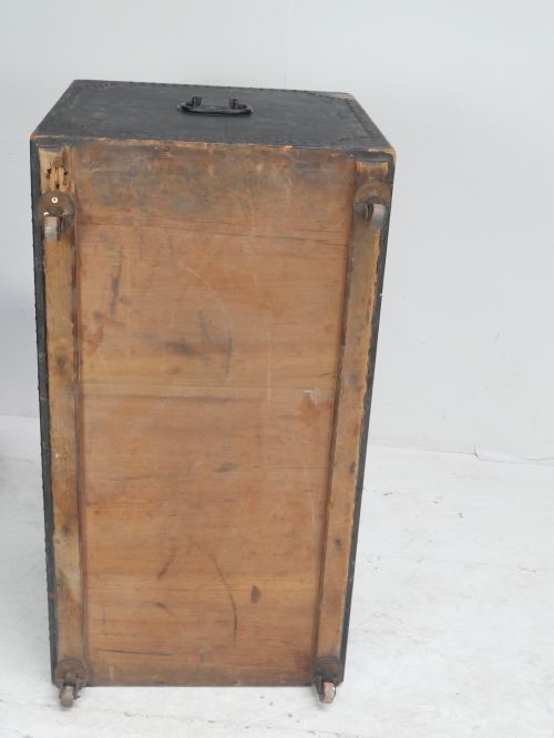 REGENCY CAMPHOR WOOD TRUNK - ADDITIONAL PHOTO 12