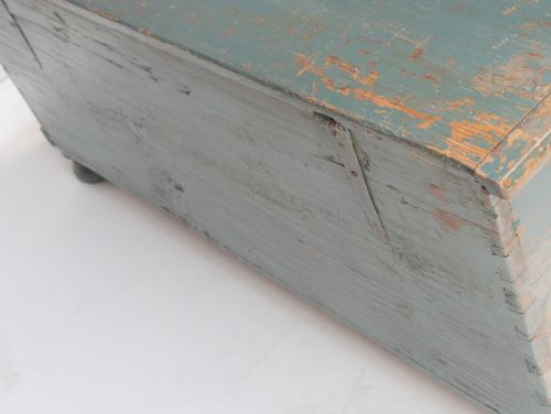 19THC SWEDISH PAINTED COFFER CHEST - ADDITIONAL PHOTO 4