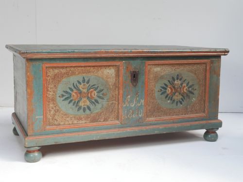19THC SWEDISH PAINTED COFFER CHEST - ADDITIONAL PHOTO 12
