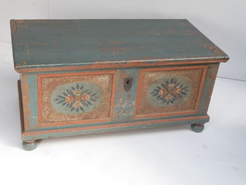 19THC SWEDISH PAINTED COFFER CHEST - ADDITIONAL PHOTO 15