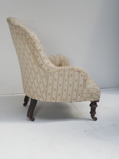 SMALL ARMCHAIR STAMPED CVS - ADDITIONAL PHOTO 1