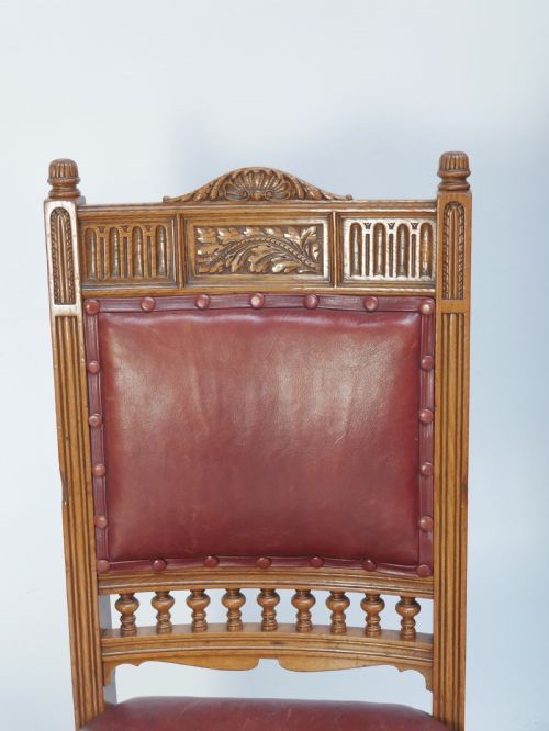 PAIR OAK LEATHER CHAIRS - ADDITIONAL PHOTO 3