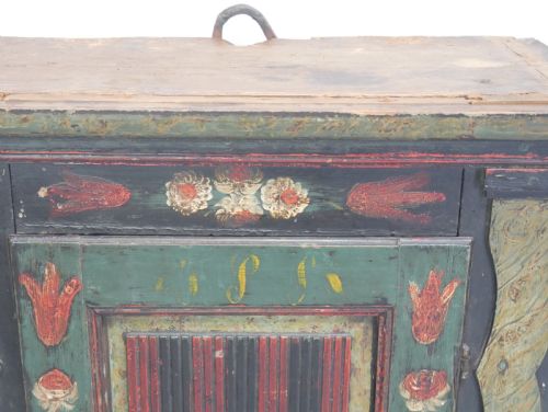 SWEDISH PAINTED WALL CUPBOARD - ADDITIONAL PHOTO 8