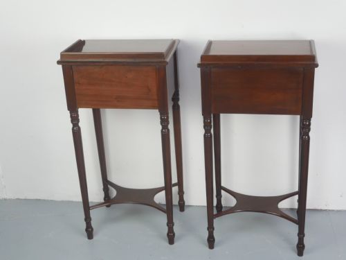 NEAT PAIR BEDSIDE SIDE TABLES 37CM WIDE - ADDITIONAL PHOTO 8