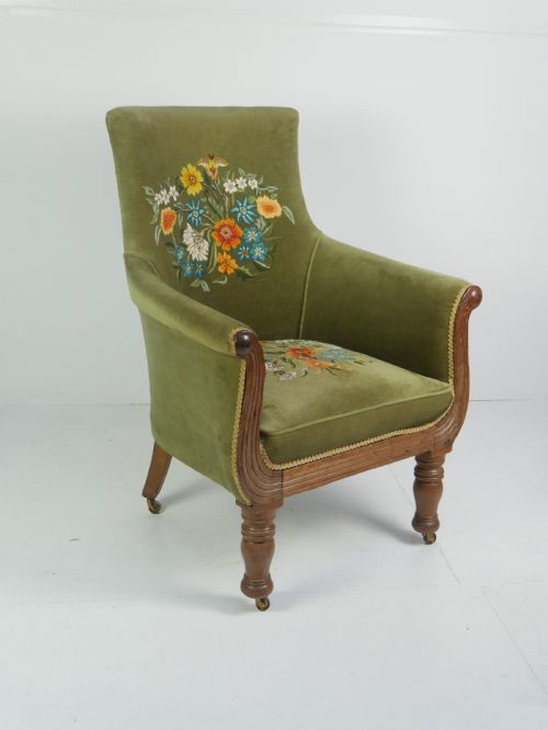 COMFORTABLE REGENCY ARMCHAIR - ADDITIONAL PHOTO 2
