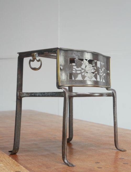 SMALL GEORGIAN BRASS STEEL FOOTMAN - ADDITIONAL PHOTO 1