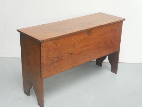 ELM COFFER - ADDITIONAL PHOTO 16