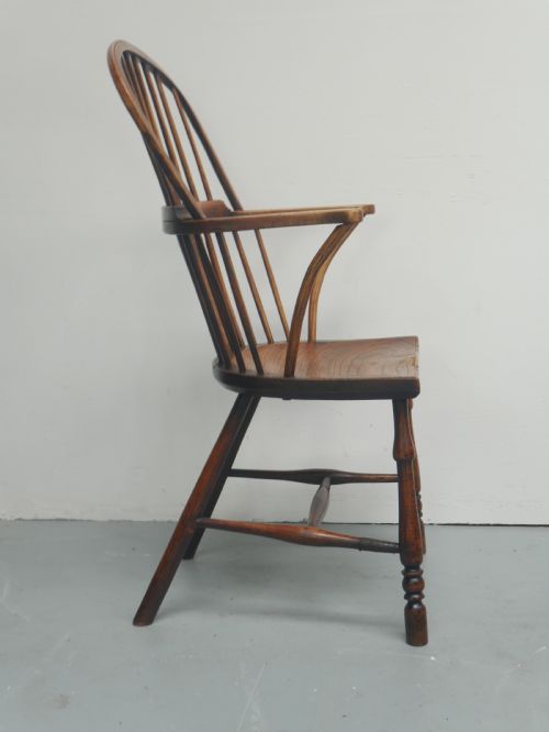 NEAT GEORGIAN WINDSOR ARMCHAIR - ADDITIONAL PHOTO 2