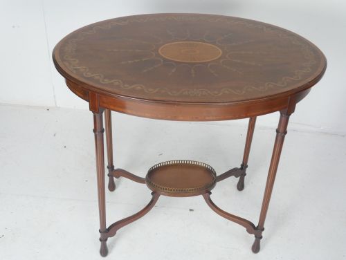 Oval Lamp Table