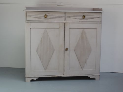 SCANDINAVIAN PAINTED CUPBOARD - ADDITIONAL PHOTO 1