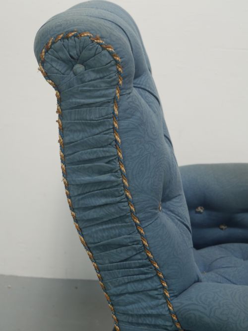 NEAT ARMCHAIR - ADDITIONAL PHOTO 4