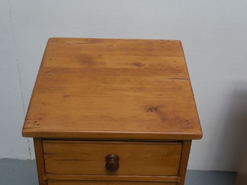 PAIR PINE BEDSIDE OF DRAWERS - ADDITIONAL PHOTO 2