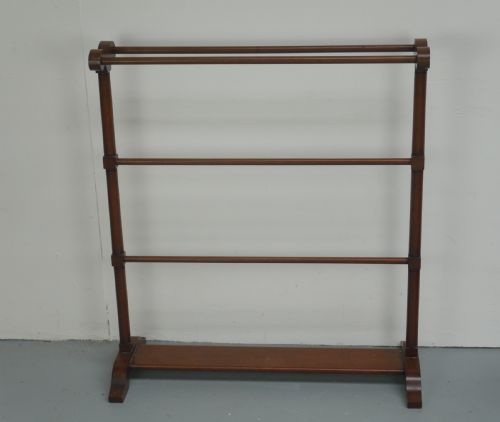 LARGE MAHOGANY TOWEL RAIL - ADDITIONAL PHOTO 1