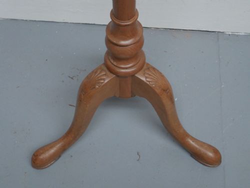 WALNUT PLANT STAND - ADDITIONAL PHOTO 3
