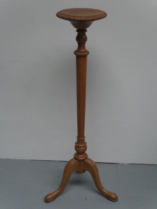 WALNUT PLANT STAND - ADDITIONAL PHOTO 7