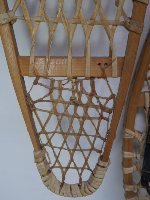 PAIR SNOW SHOES - ADDITIONAL PHOTO 4
