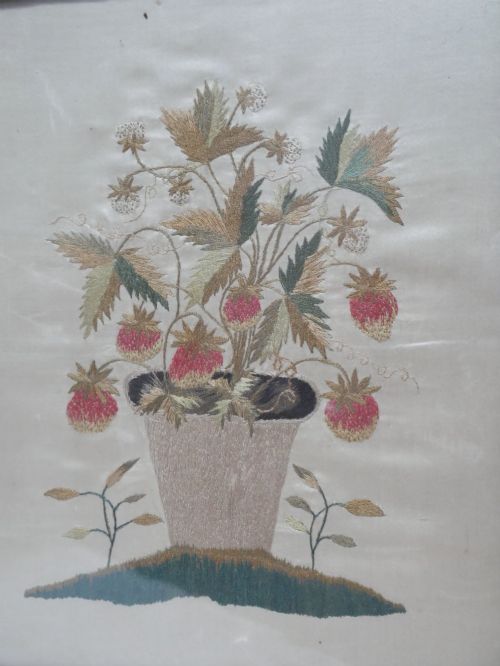 NEEDLEWORK A POT OF STRAWBERRIES - ADDITIONAL PHOTO 1