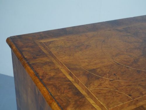 ENGLISH WALNUT CHEST ON STAND 16901700 - ADDITIONAL PHOTO 9