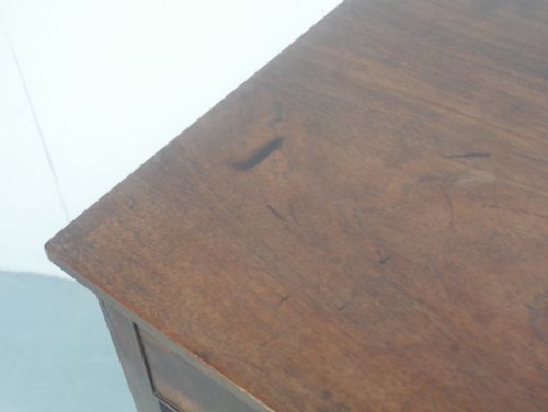 NEAT GEORGIAN SIDE TABLE - ADDITIONAL PHOTO 3